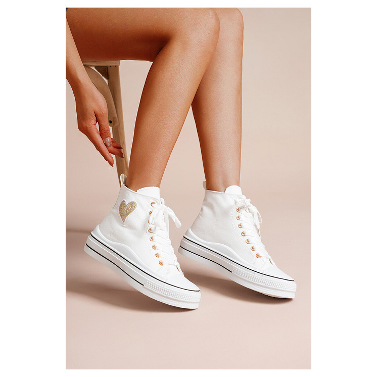 Baskets montantes avec cœur